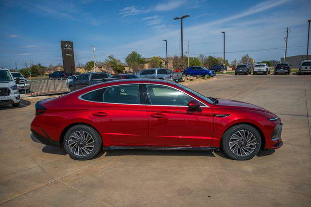 New 2026 Hyundai Sonata SEL FWD image 6