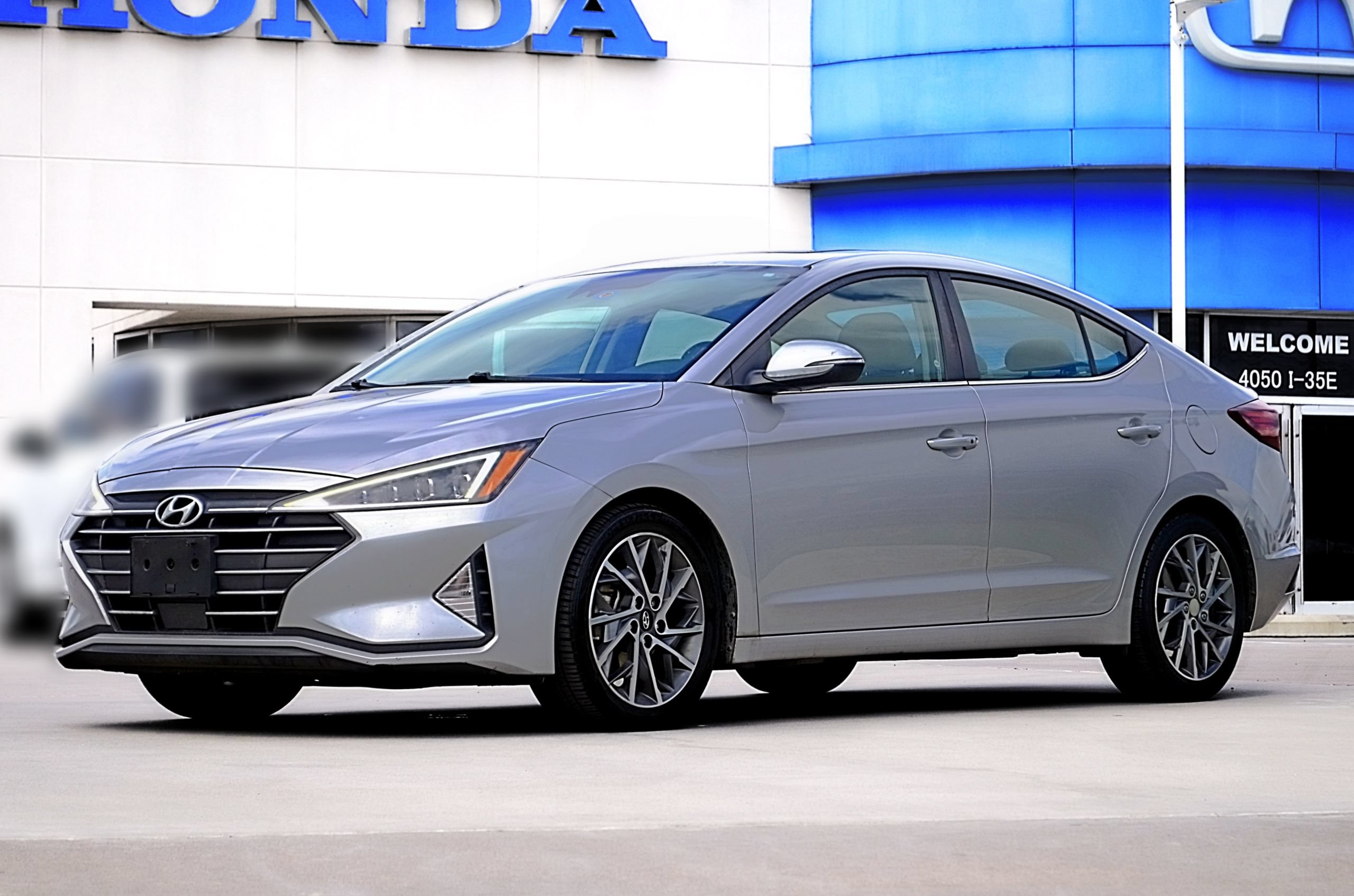 Used 2020 Hyundai Elantra Limited w/ Ultimate Package 03 FWD image 1