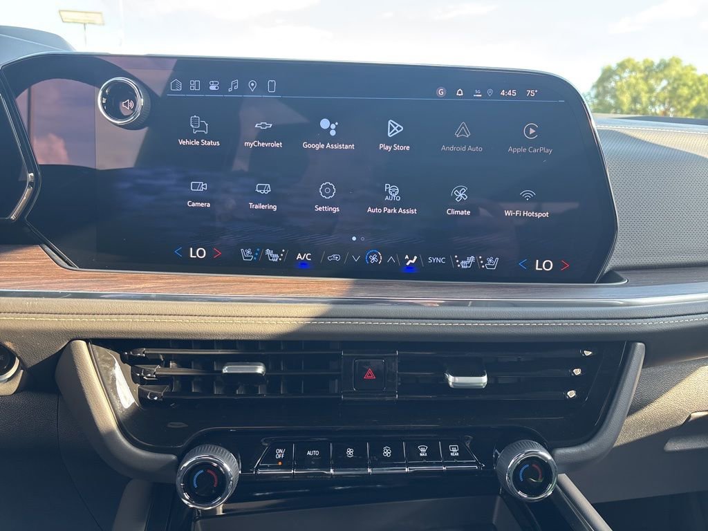 New 2026 Chevrolet Suburban Premier image 20