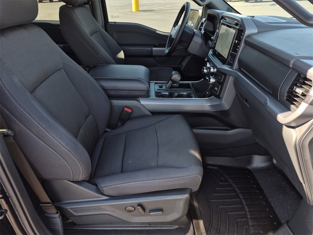 Used 2025 Ford F150 XLT w/ Equipment Group 302A MID image 13