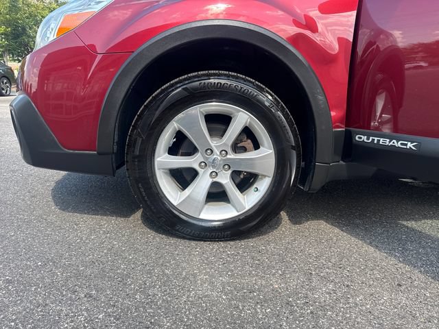 Used 2014 Subaru Outback 2.5i Limited w/ Moonroof Package AWD/4WD image 27