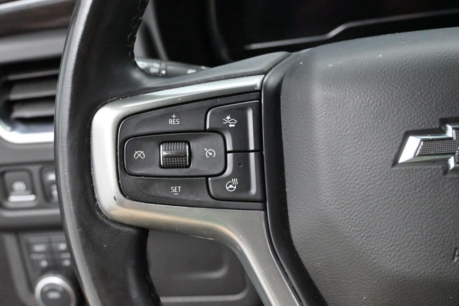Used 2024 Chevrolet Tahoe Z71 w/ Luxury Package AWD/4WD image 20