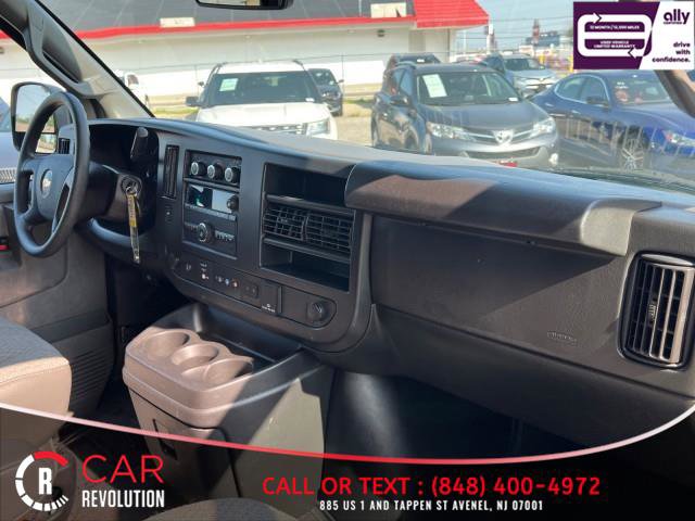 Used 2020 Chevrolet Express 3500 LT w/ LT Preferred Equipment Group image 38
