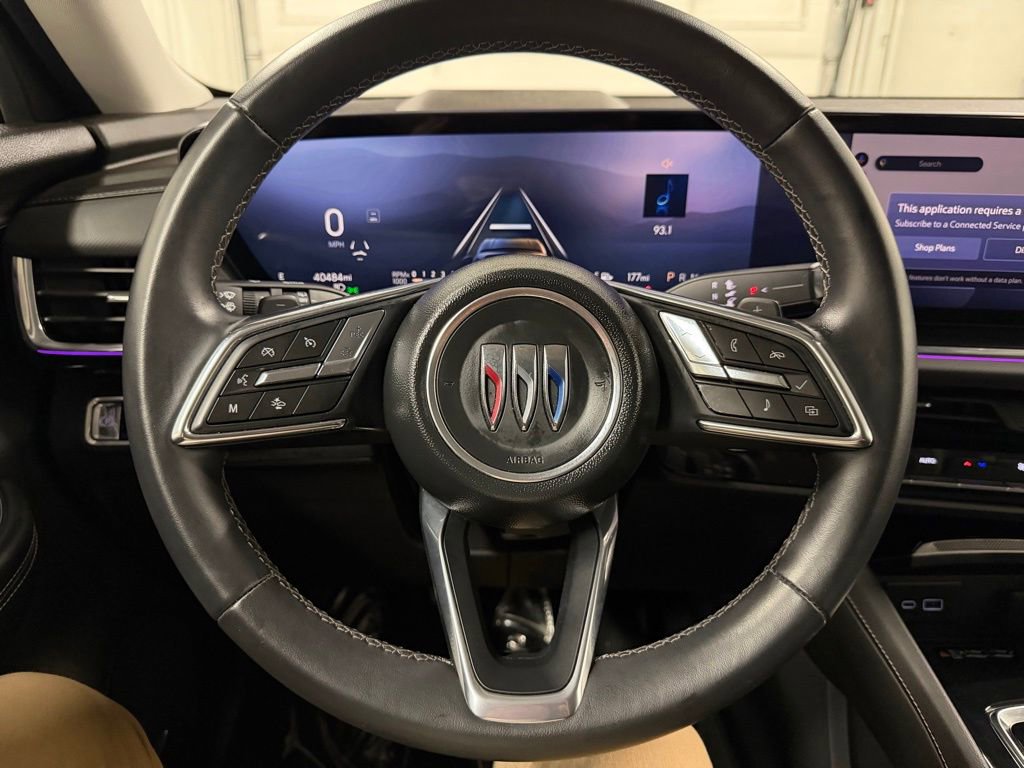 Certified 2024 Buick Envision Preferred image 2