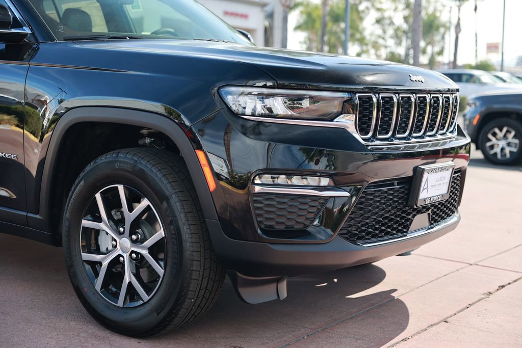 New 2025 Jeep Grand Cherokee Limited image 7