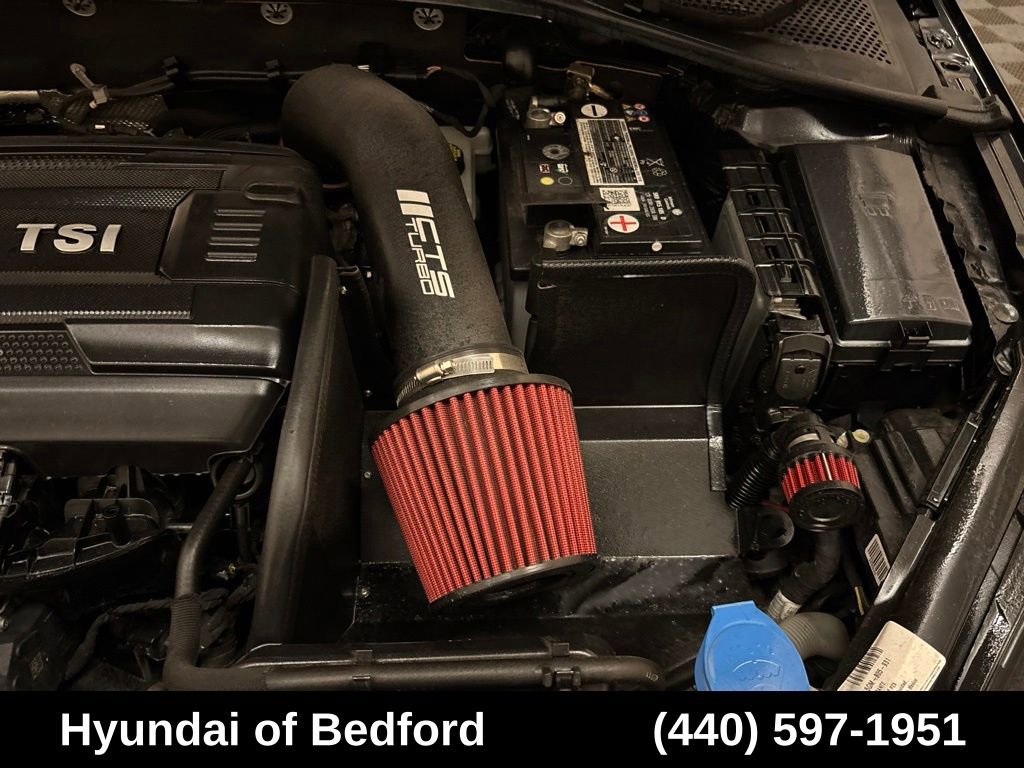 Used 2019 Volkswagen GTI SE FWD image 22