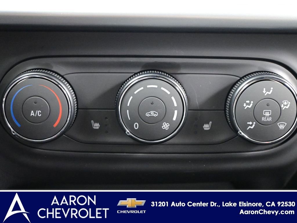 New 2026 Chevrolet Trax RS w/ Sunroof Package FWD image 24