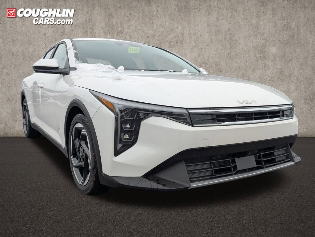 New 2025 Kia K4 EX