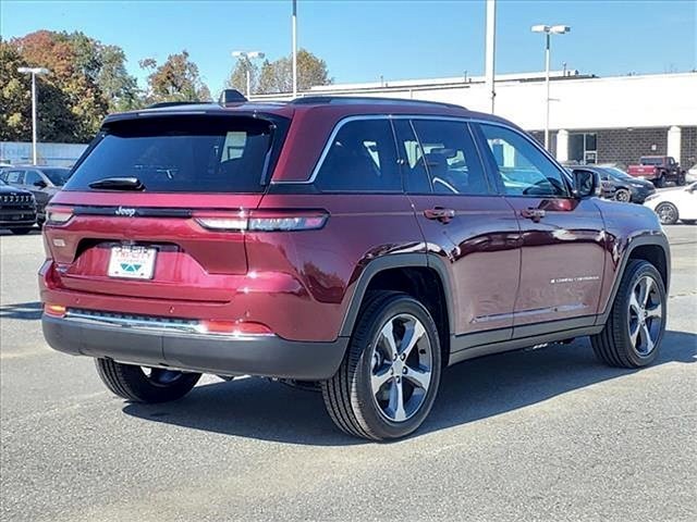 New 2024 Jeep Grand Cherokee Limited 4xe image 4