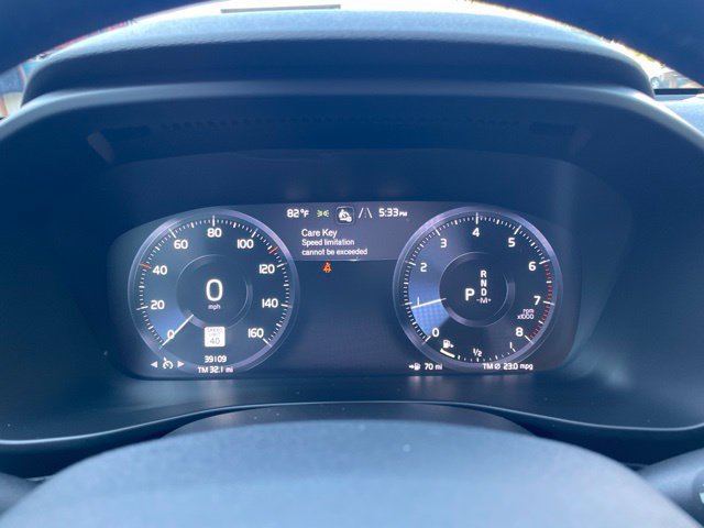 Used 2021 Volvo XC40 T5 Inscription AWD/4WD image 17
