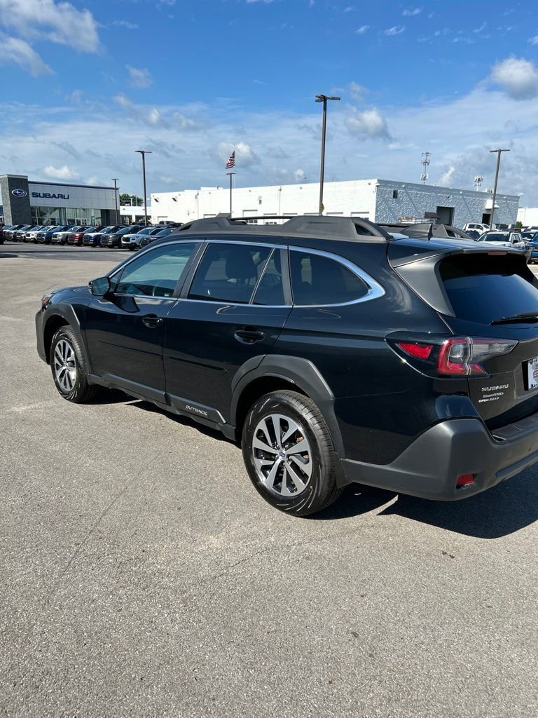 Certified 2023 Subaru Outback Premium AWD/4WD image 5