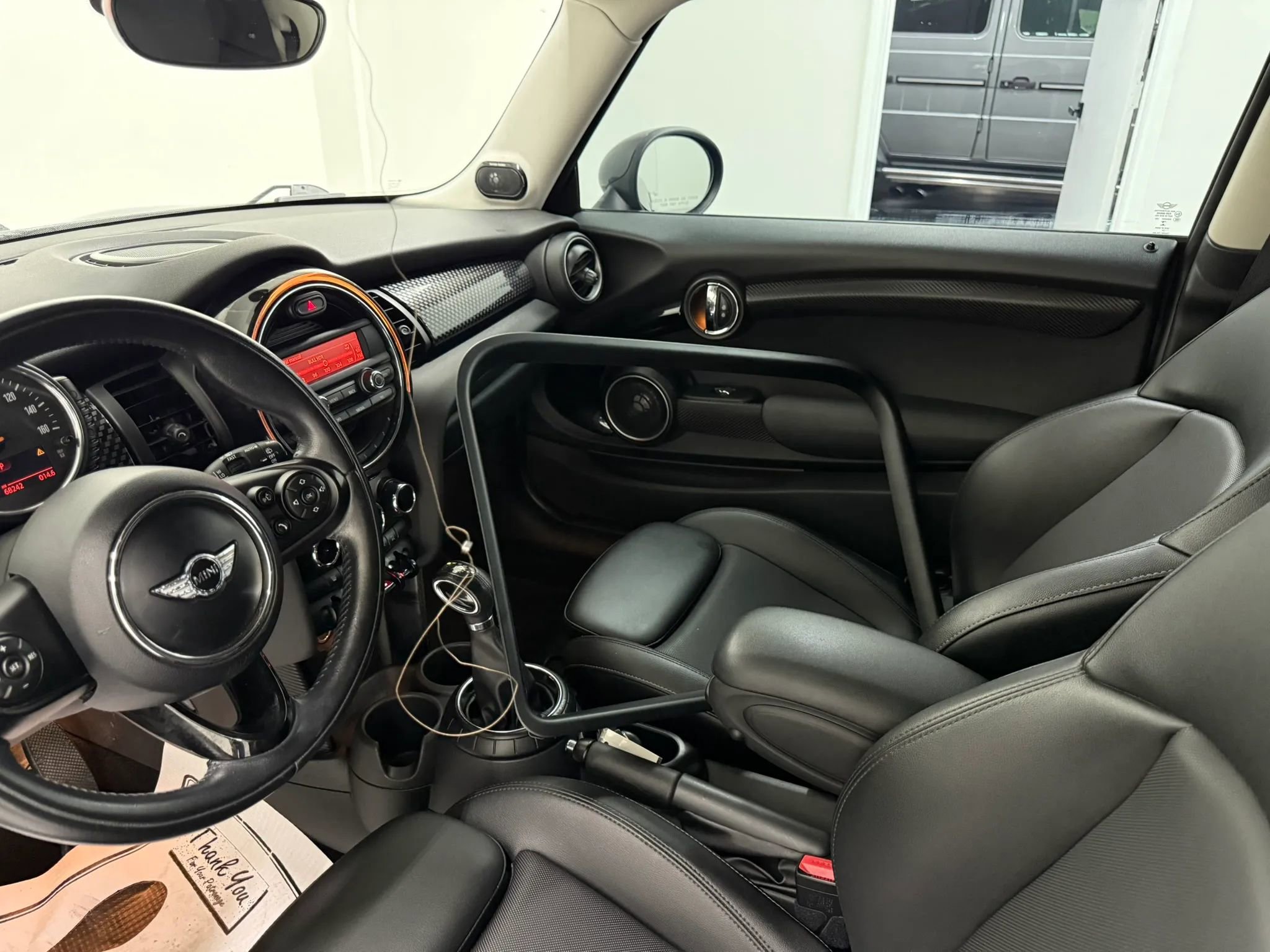 Used 2015 MINI Cooper S image 23
