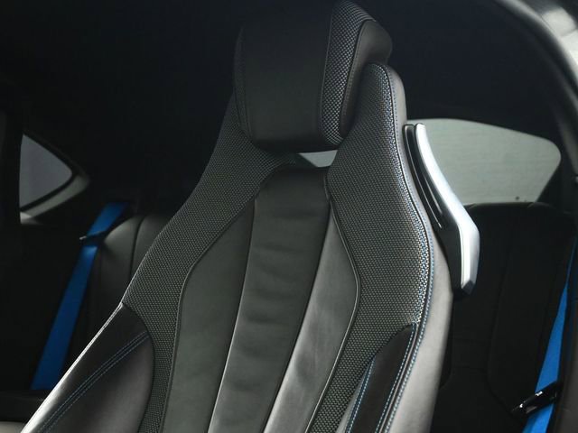 Used 2016 BMW i8 image 40