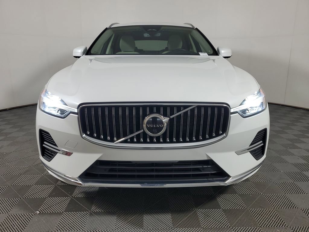 Used 2022 Volvo XC60 T8 Inscription w/ Advanced Package AWD/4WD image 2