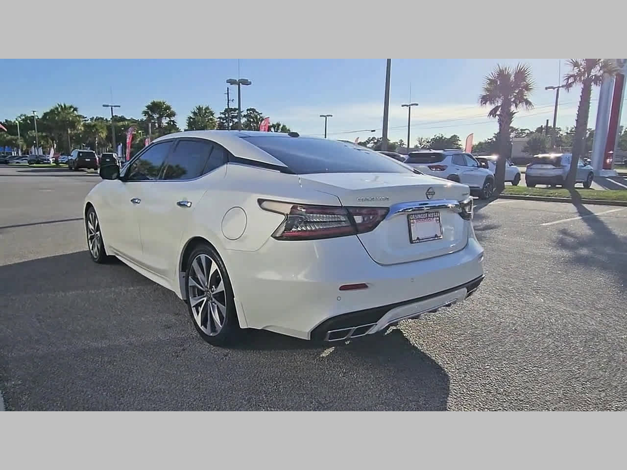 Used 2023 Nissan Maxima Platinum w/ Sport Mat Group FWD image 30