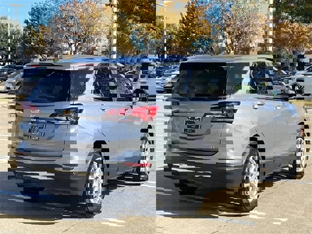 Used 2024 Chevrolet Equinox LT w/ LPO, Floor Liner Package image 4