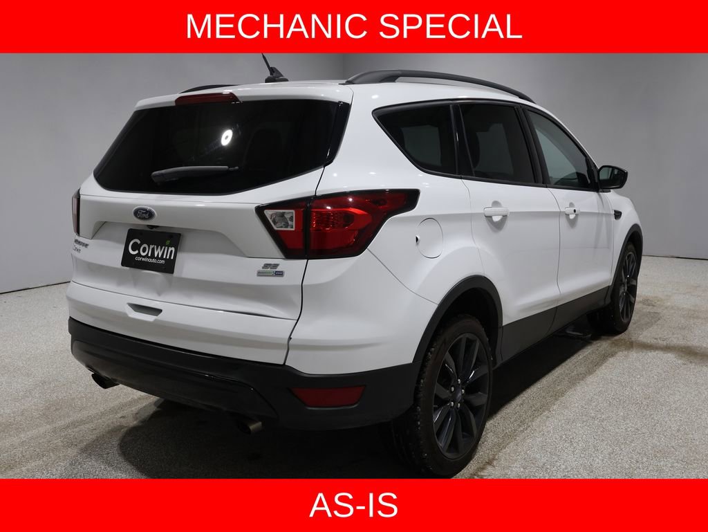 Used 2019 Ford Escape SE image 11