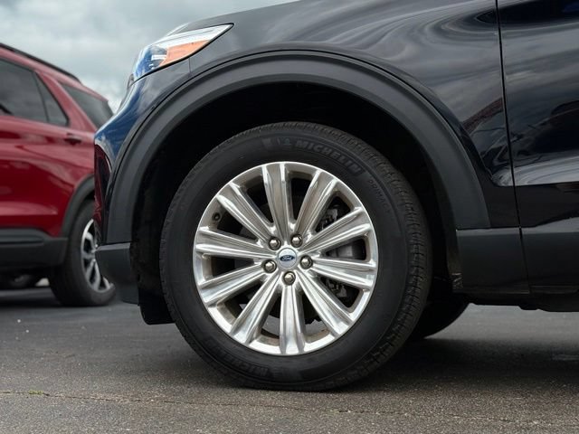 Used 2023 Ford Explorer Limited w/ Hybrid Equipment Group 310A AWD/4WD image 46