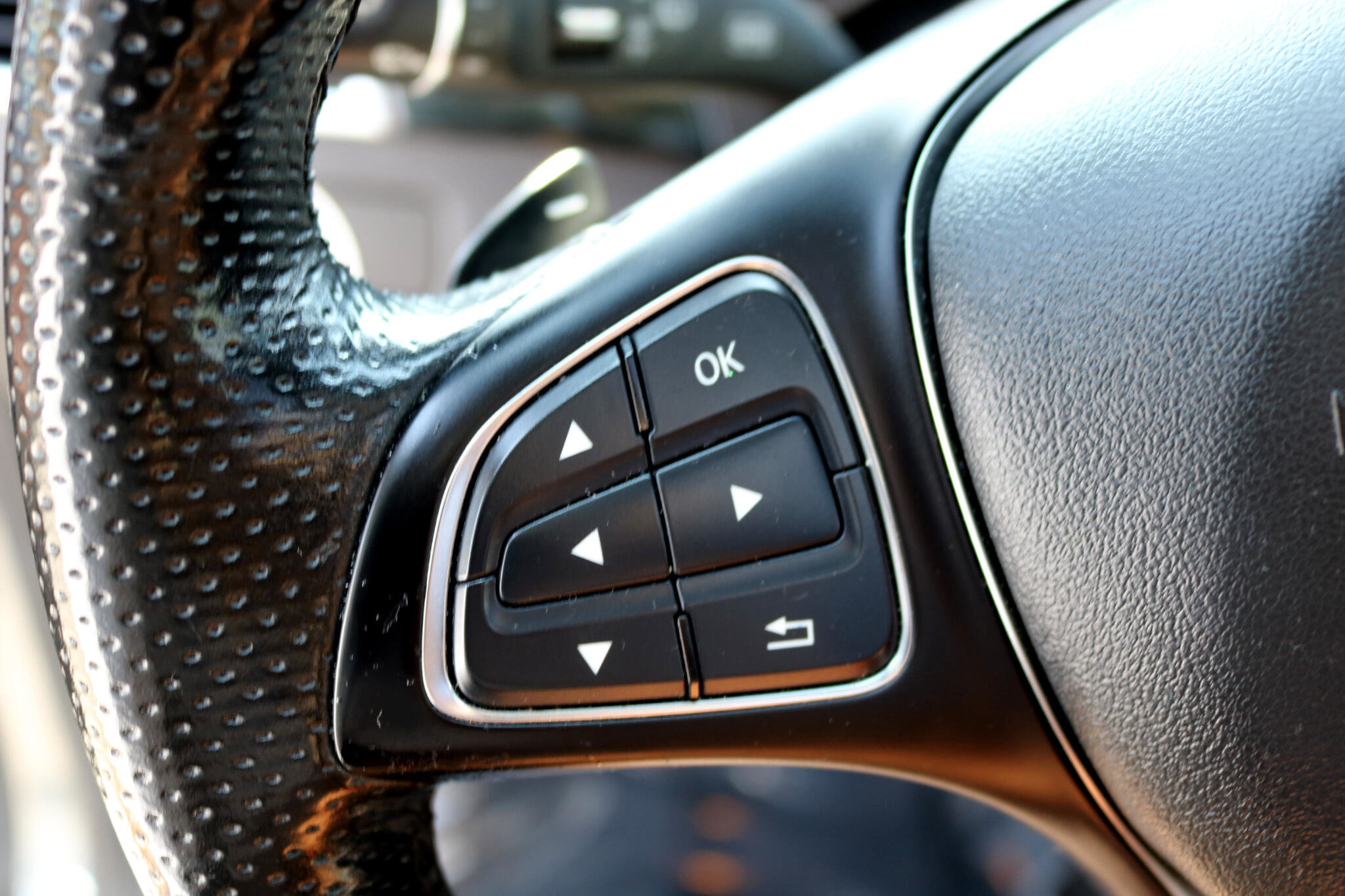 Used 2018 Mercedes-Benz GLE 43 AMG 4MATIC image 20