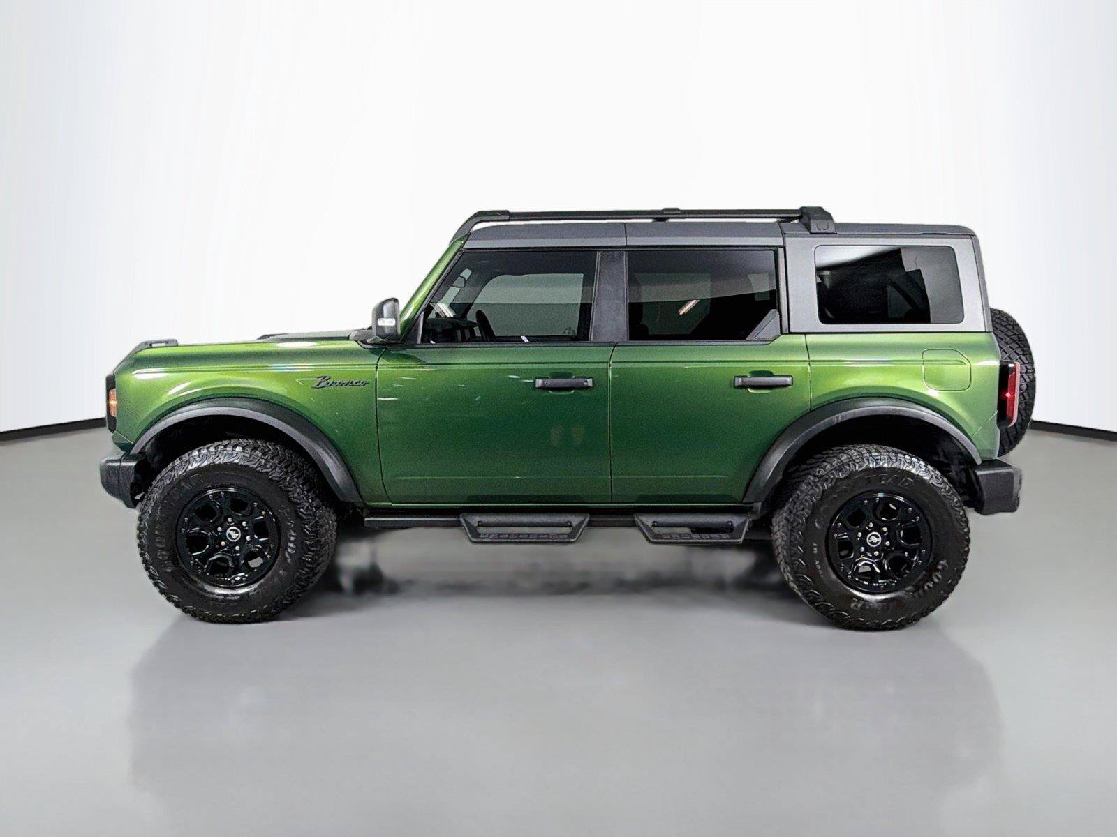 Used 2023 Ford Bronco Wildtrak AWD/4WD image 8