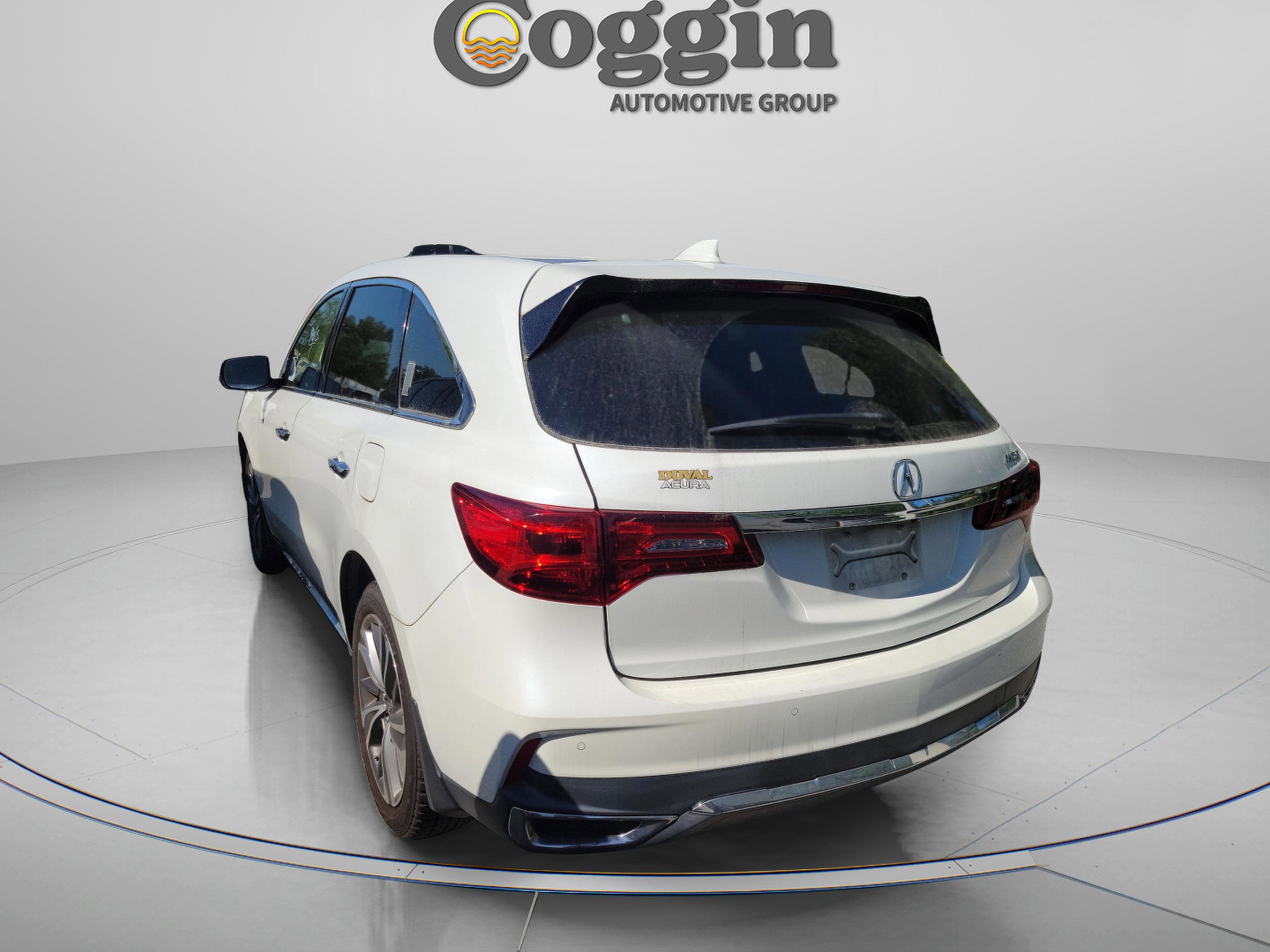 Used 2019 Acura MDX FWD w/ Technology Package image 2