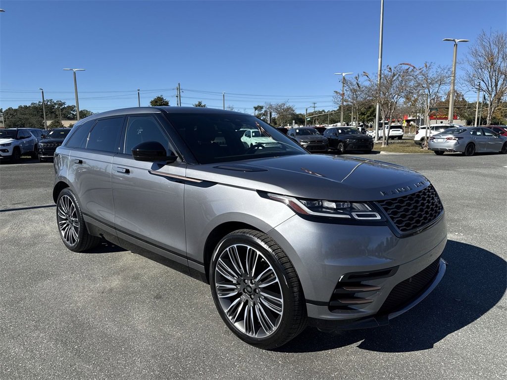 Used 2022 Land Rover Range Rover Velar R-Dynamic S image 1