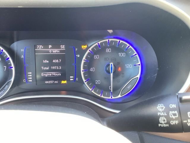 Used 2023 Chrysler Voyager LX image 19