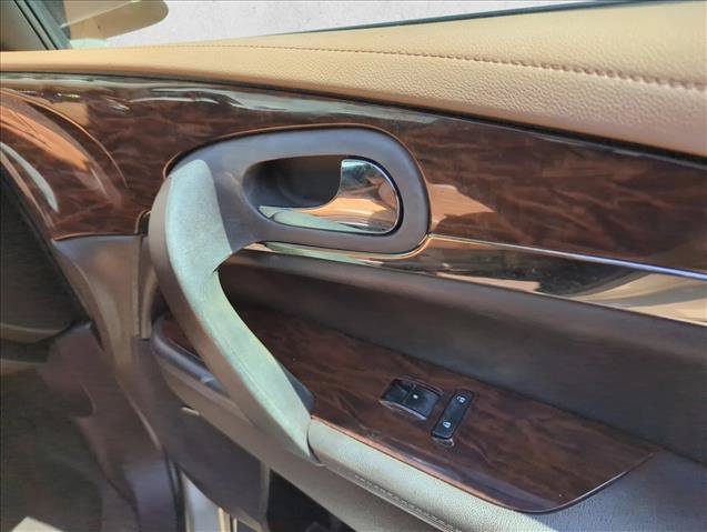 Used 2015 Buick Enclave Premium w/ Trailering Package FWD image 26
