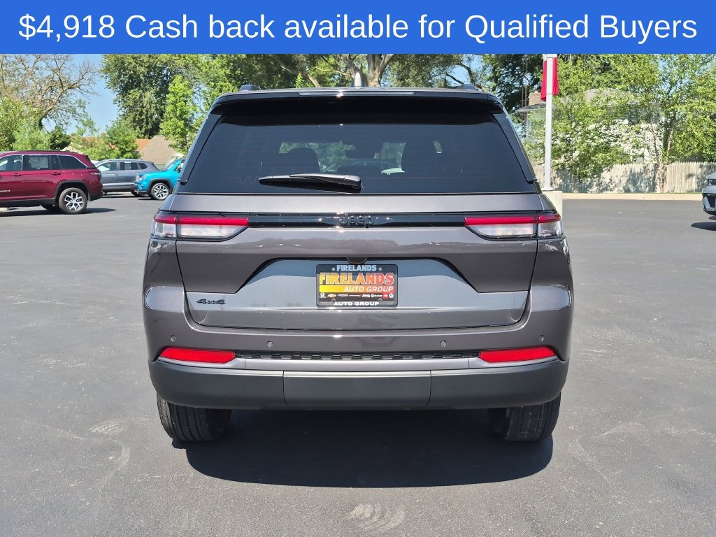New 2026 Jeep Grand Cherokee Altitude AWD/4WD image 4