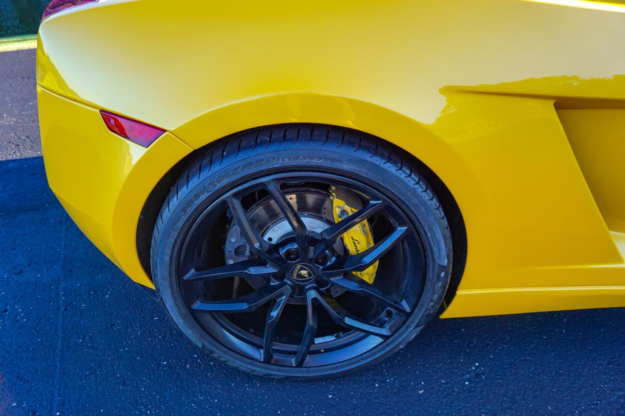 Used 2005 Lamborghini Gallardo image 41