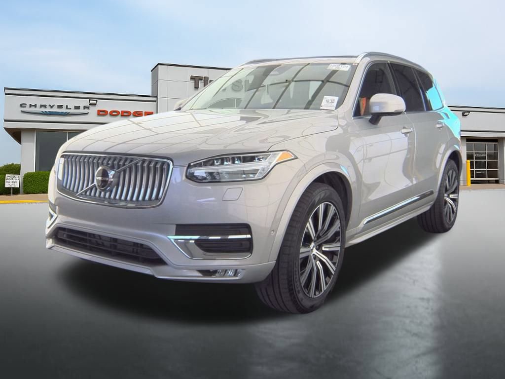 Used 2025 Volvo XC90 B6 Plus image 29