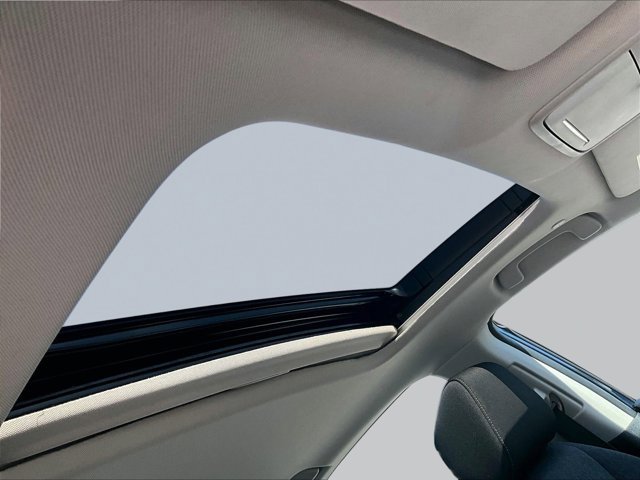 Used 2023 Honda Accord EX image 17