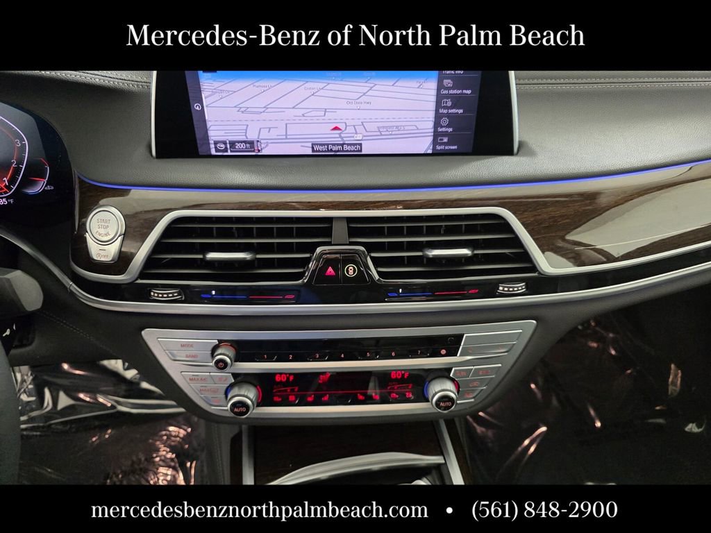 Used 2022 BMW 750i xDrive image 24