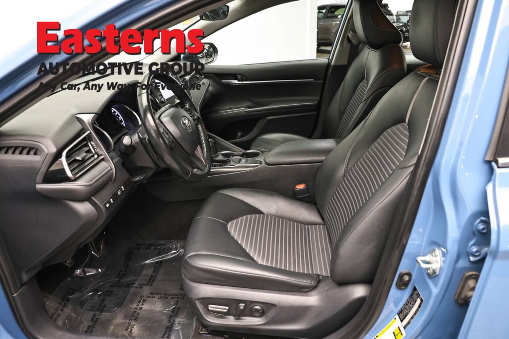 Used 2023 Toyota Camry SE FWD image 13