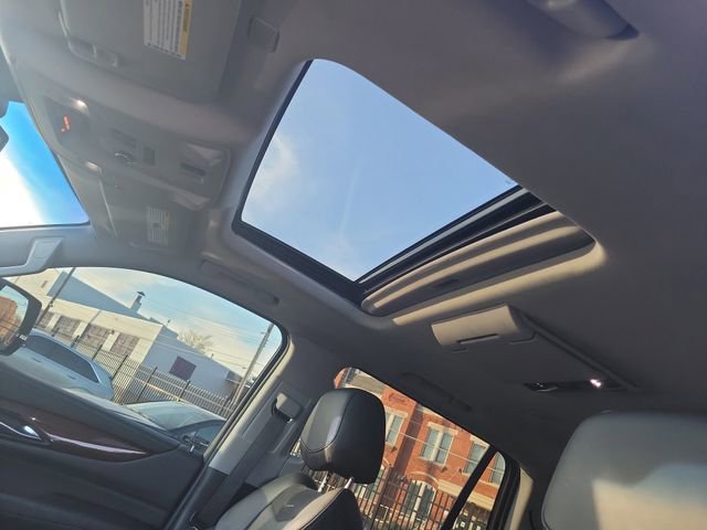 Used 2020 Cadillac Escalade Luxury w/ Escalade Sport Edition image 23