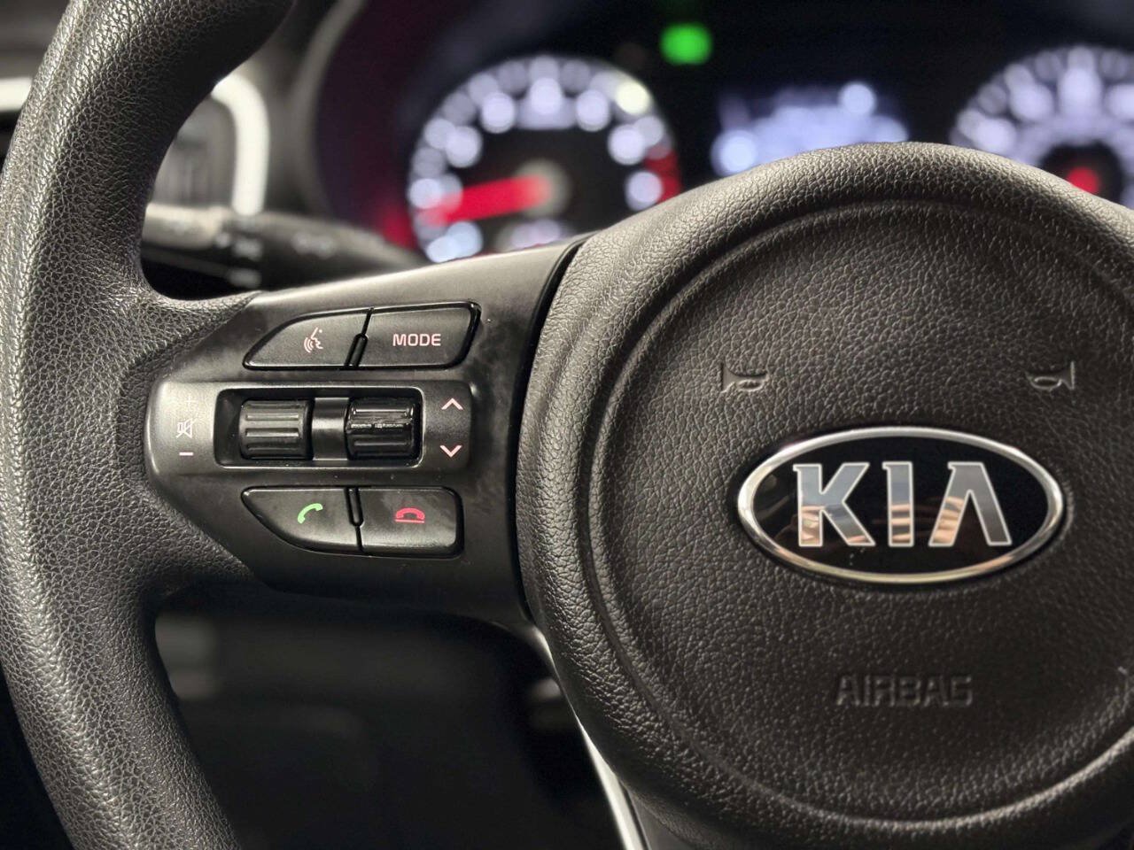 Used 2017 Kia Sorento LX FWD image 33