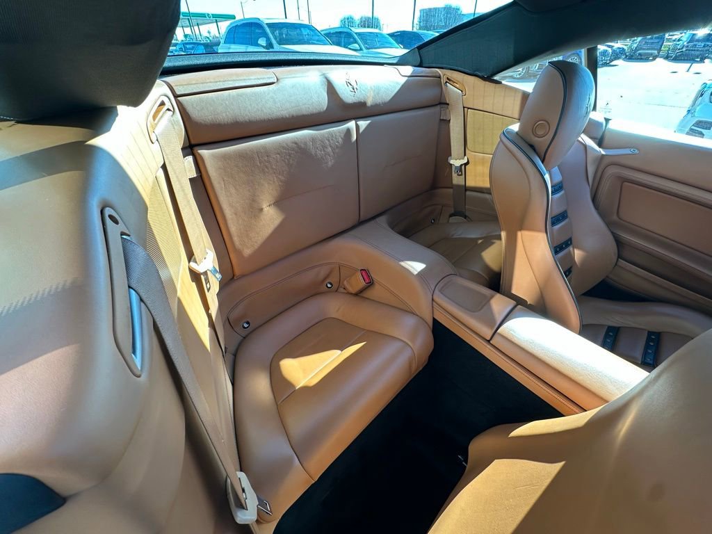 Used 2010 Ferrari California image 25