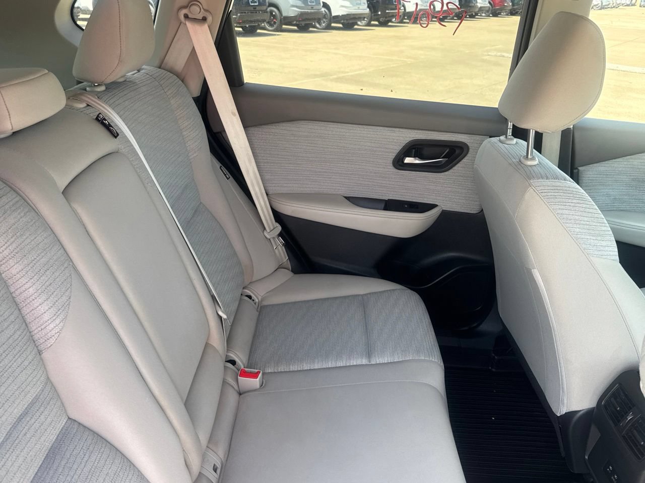 Certified 2023 Nissan Rogue SV AWD/4WD image 31