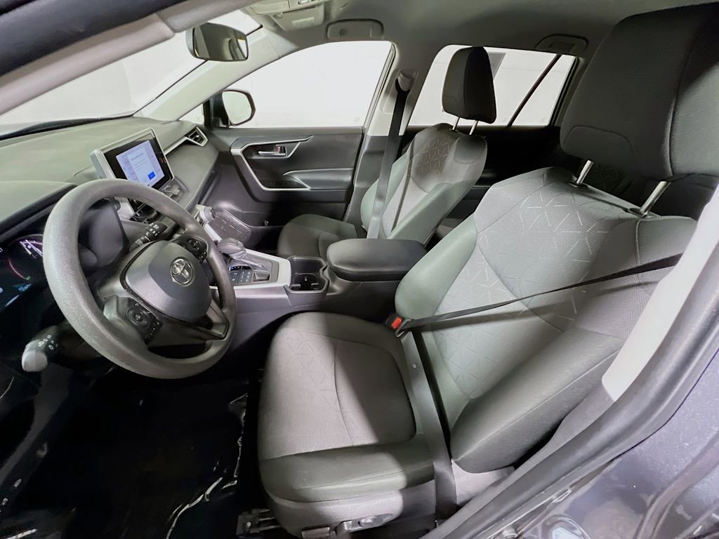 Certified 2025 Toyota RAV4 XLE AWD/4WD image 19