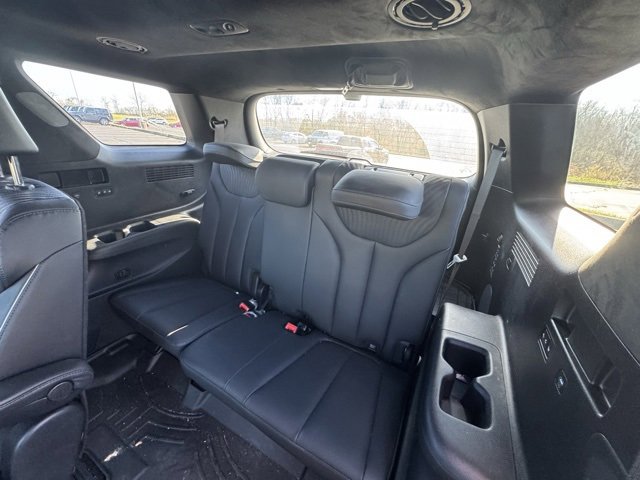 Used 2023 Hyundai Palisade Calligraphy image 18