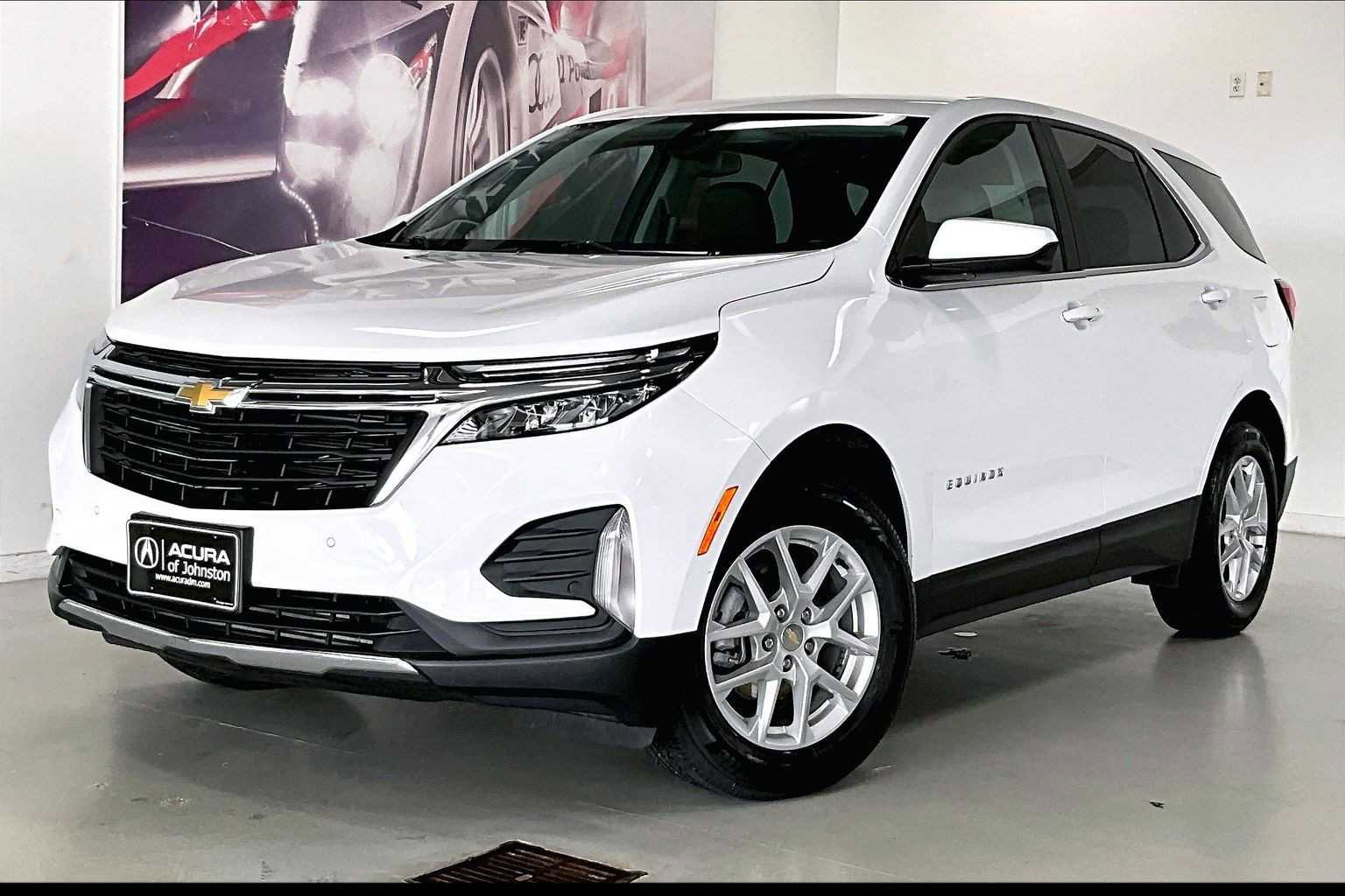 Used 2023 Chevrolet Equinox LT AWD/4WD image 1