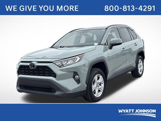 Used 2019 Toyota RAV4 XLE w/ Convenience Package image 1