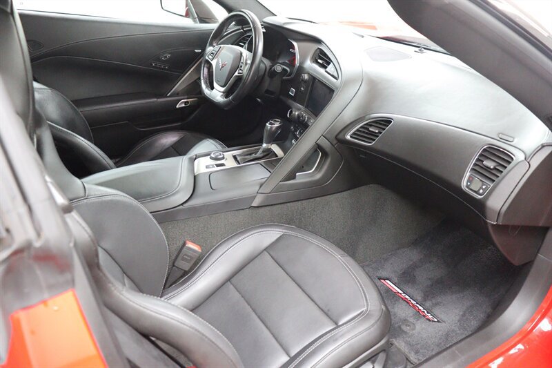 Used 2019 Chevrolet Corvette Grand Sport RWD image 21