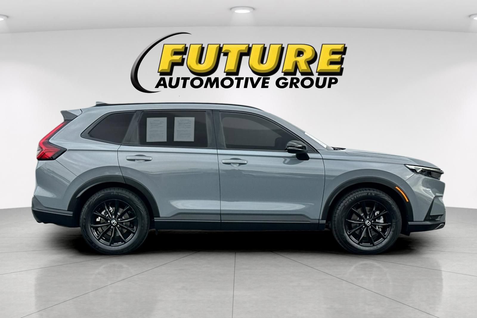 Used 2025 Honda CR-V Sport-L image 3