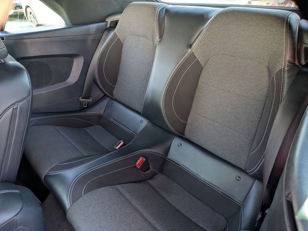 Used 2024 Ford Mustang Convertible image 24