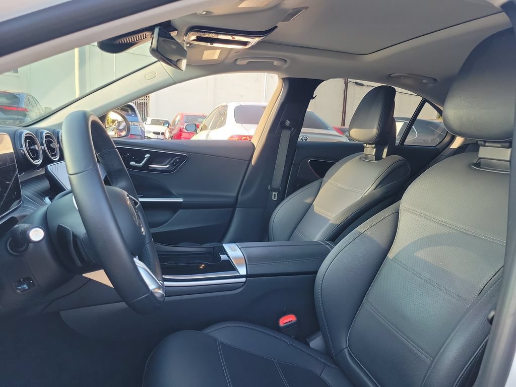 Used 2023 Mercedes-Benz C 300 Sedan image 21