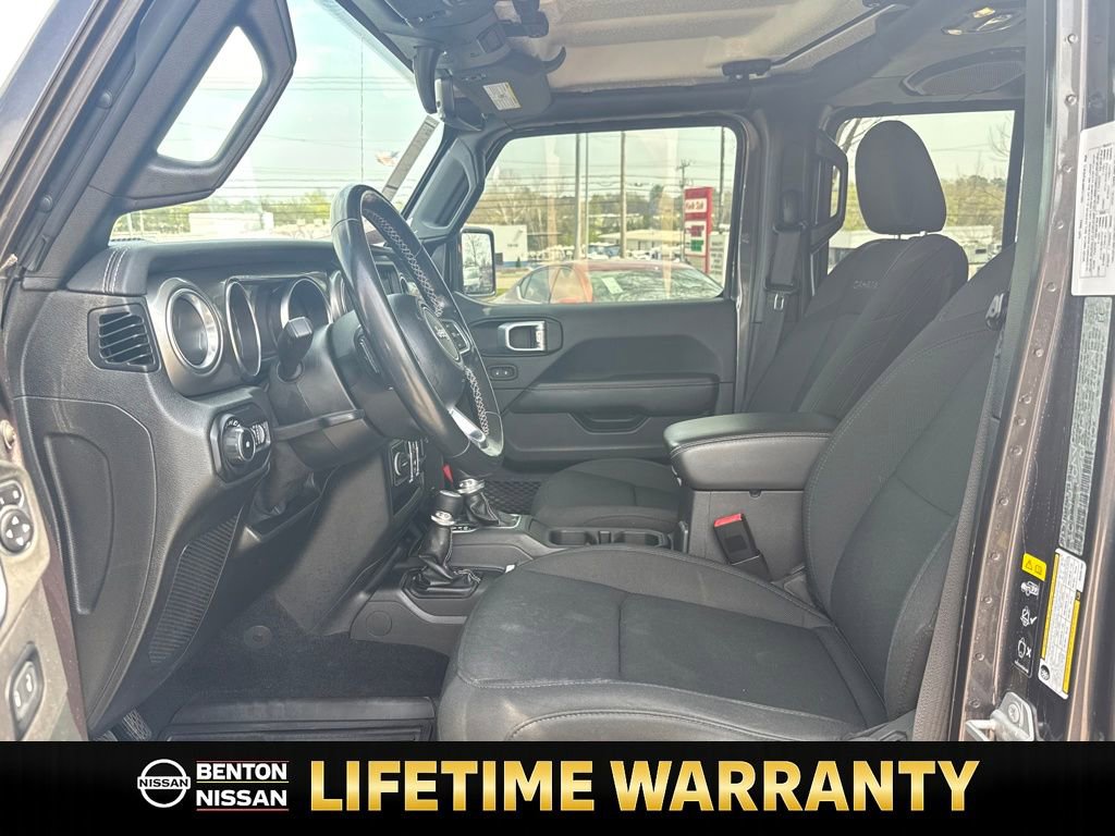 Used 2021 Jeep Wrangler Unlimited Sahara w/ Uconnect 4C Nav & Sound Group image 10