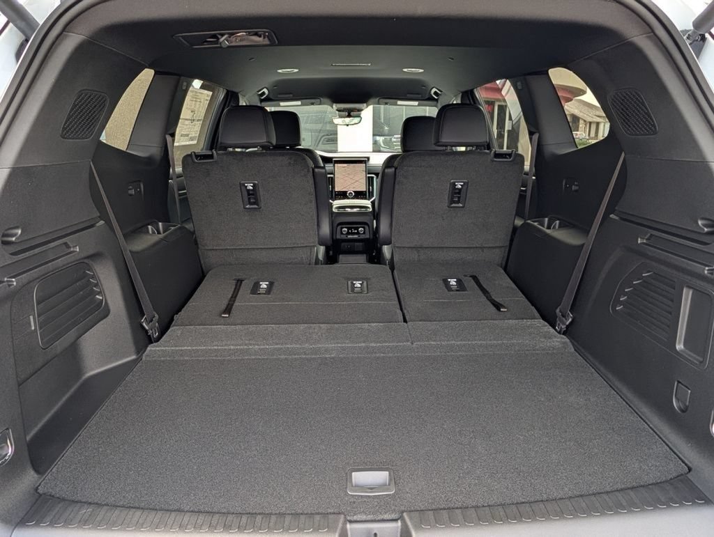 New 2026 GMC Acadia Elevation w/ Elevation Premium Package AWD/4WD image 29