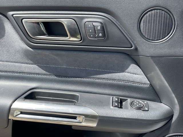 Used 2020 Ford Mustang Shelby GT350 w/ Technology Package image 24