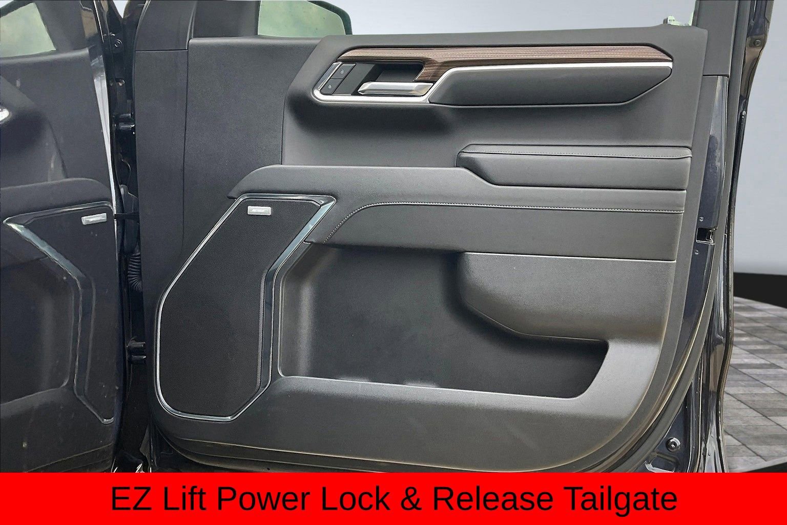 Used 2023 Chevrolet Silverado 1500 RST w/ Convenience Package II image 33